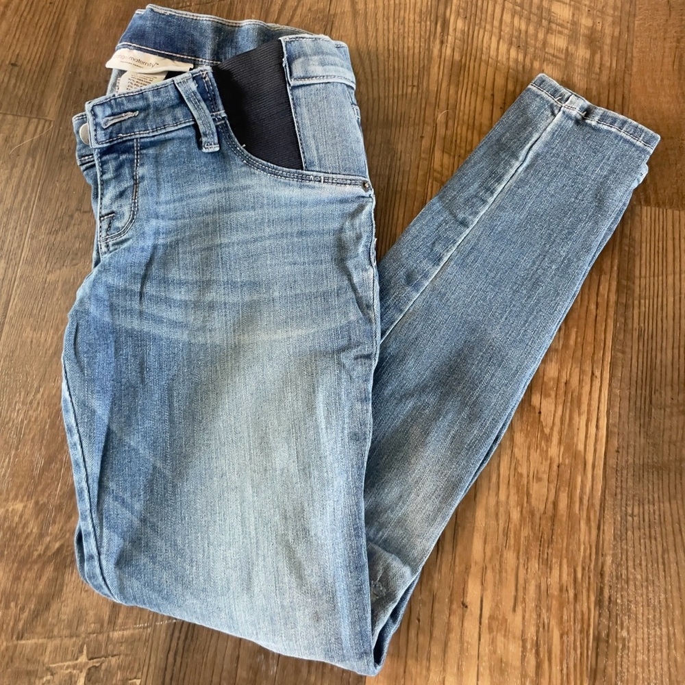 Liz Lange Women's Skinny Jeans - Light Blue